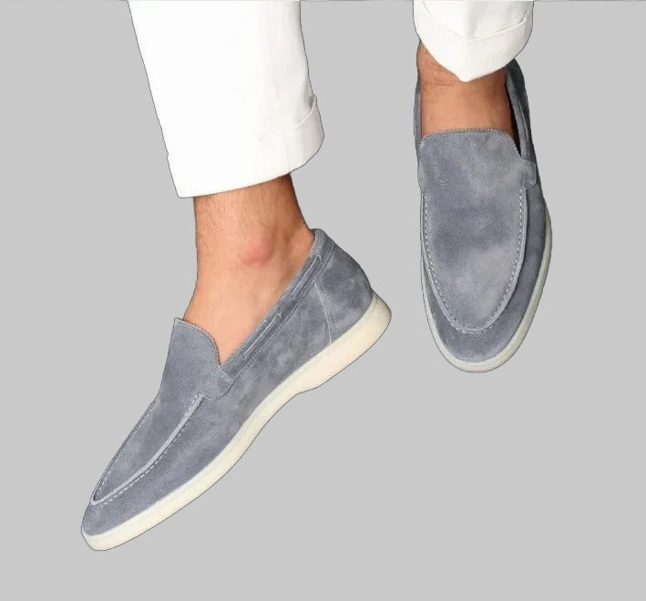 Maximiliaan – Luxe Suède Schoen voor de Moderne Gentleman