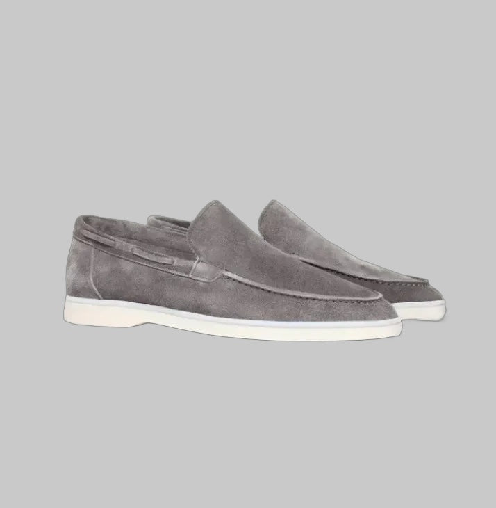 Maximiliaan – Luxe Suède Schoen voor de Moderne Gentleman